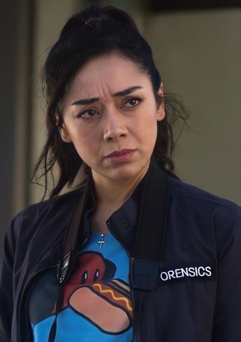 Aimee Garcia Lucifer, Ella Lopez Lucifer, Ella Lopez, Aimee Garcia, George Lopez, Chloe Decker, Design For Beginners, Characters Inspiration, Tom Ellis Lucifer