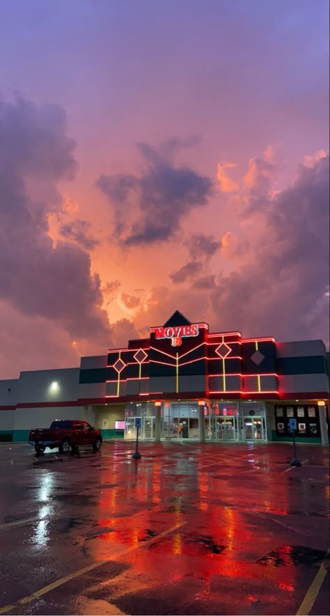 Stranger Things Vibes, At The Movies, Stranger Things