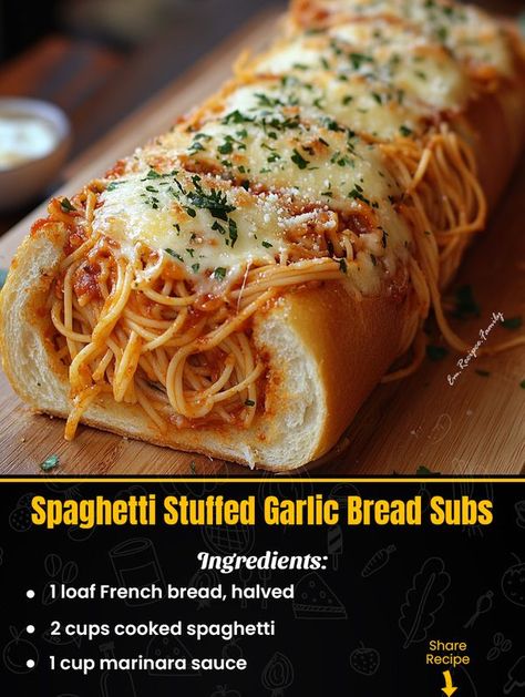 Spaghetti Stuffed Garlic Bread, November Meals, Spaghetti Bread, Garbage Bread, Stuffed Garlic Bread, Recipes Spaghetti, Cook Recipes, Family Cooking, French Bread