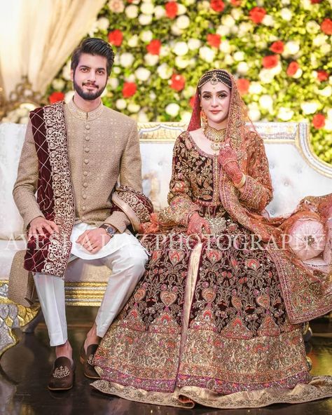 Awesome Wedding Photos of Singer Abdullah Qureshi | Daily InfoTainment Bridallehenga Bridal, Dress Pakistani, Red Bridal Dress, Shadi Dresses, Desi Wedding Dresses, Couple Wedding Dress, Muslim Wedding Dresses, Latest Bridal Dresses, Bridal Dresses Pakistan