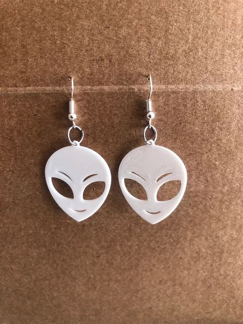 Alien Face, Face Pendant, Simple Design, Simple Designs, 3d Printing, Pendant, Design