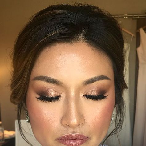 Filipiniana Hair And Make Up, Filipino Makeup Looks, Filipino Makeup, No Make Up Make Up Look, Asian Bride, Glowy Skin, Bridal Makeup Artist, Bride Makeup, Wedding Hair And Makeup