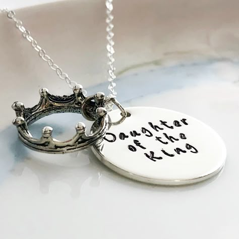 Quote Necklace, Necklace Of God, Christian Jewelry For Women, Jewelry Christan, Daughter Of A King, Christian Necklace For Women, Verse Necklace, Crown Necklace Princess, Etsy Jewelry Necklace