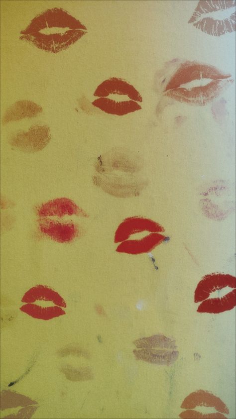 #wallpaperforyourphone #aestheticwallpapers #lipstick Wallpaper For Your Phone, Wallpaper Ideas, Aesthetic Wallpapers