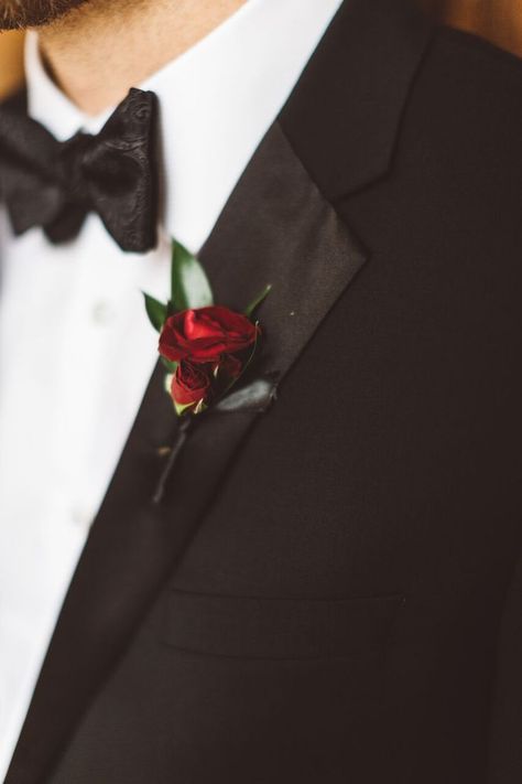 Spray Roses Boutonniere, Red Rose Boutonniere, Red Corsages, Red Boutonniere, Red Rose Bouquet Wedding, Groom Buttonholes, Groom And Groomsmen Suits, Single Red Rose, Rose Corsage