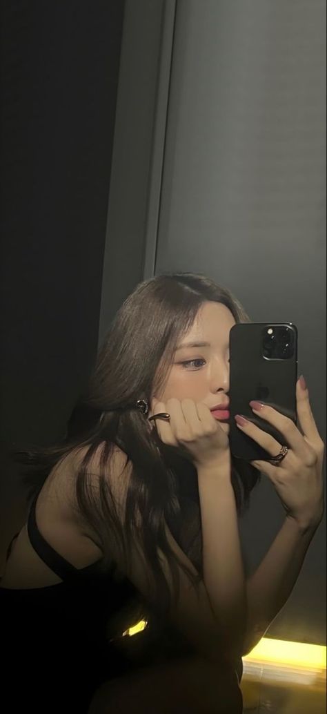 Yuna Itzy Cool, Foto Yuna Itzy, Yuna Mirror Selfie, Shin Yuna Wallpaper, Itzy Yuna Wallpaper, Shin Yuna Itzy, Yuna Wallpaper, Itzy Wallpaper, Itzy Kpop