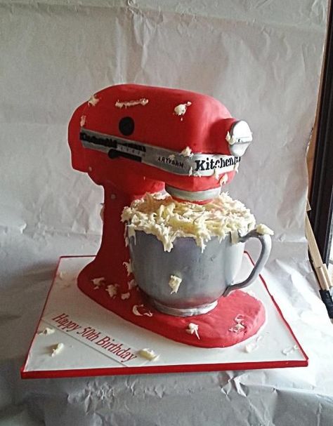 KitchenAid cake by Galyna Harb Is It Cake Or Real, Amazing Cakes Unique, Unique Cake Designs Creative, Cakes To Make, Baking Treats, Realistic Cakes, Cupcakes Decorados, Amazing Cake, Awesome Cakes