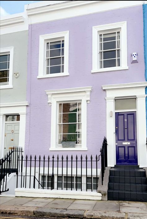 Lilac House Exterior, Lilac House, Colored Doors, Conway South Carolina, Beautiful Terrace, Ideas Habitaciones, Paint House, Painted Brick House, Purple Home Decor