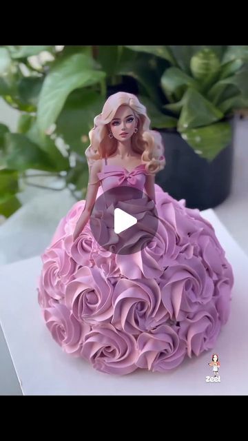 Barbie Cake Designs, Doll Cake Designs, Doll Birthday Cake, Barbie Birthday Cake, Barbie Doll Cakes, Barbie Cake, Barbie Birthday, Cake Lover, Doll Cake