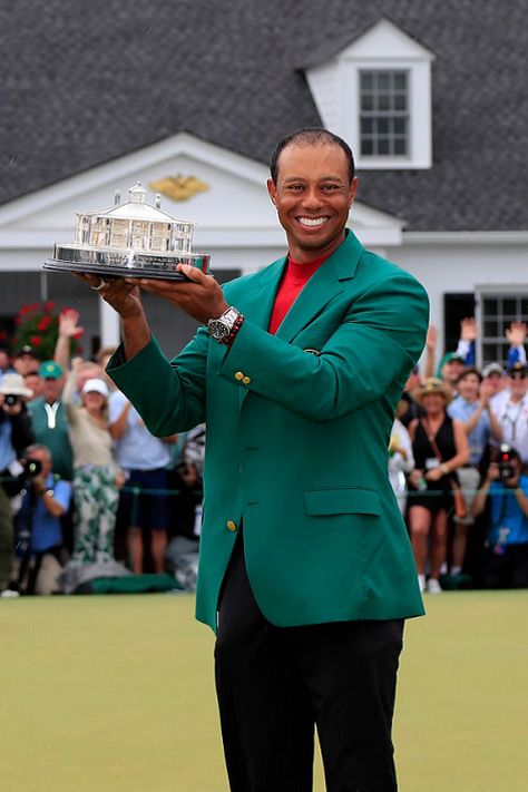 Winning Championship, Augusta Masters, Us Open Golf, Mens Golf Fashion, Golf Tiger Woods, Ladies Golf Bags, Golf Pictures, Pro Golfers, Golf Photography