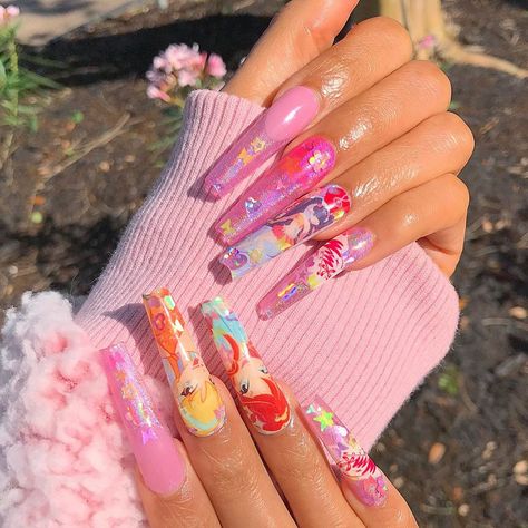 🍬💓🎀💝💅🏽Oluwafemi🌸🦄💕🇳🇬💘 on Instagram: “Winx Club!🧚🏽‍♀️💕💅🏽🎀#polygelnails #youtube tutorial soon link in bio! @dippycownails decals! #bgdn #nailpromote #nailpro #nailpromagazine…” Holo Nails, Builder Gel Nails, Formal Nails, Gel Nail Extensions, Stiletto Nails Designs, How To Grow Nails, Blush Nails, Nails Tumblr, Coffin Nails Long