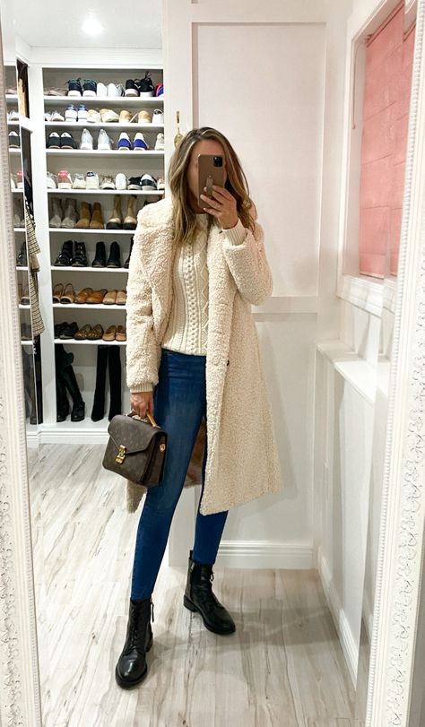 Cream Teddy Bear Coat Outfit, Cream Teddy Coat Outfit Winter, Cream Sherpa Coat Outfit, Sherpa Long Coat Outfit, Cream Coat Outfit Winter Casual, Cream Faux Fur Coat Outfit, Cream Fur Coat Outfit, Teddy Bear Jacket Outfit Winter, Grey Teddy Coat Outfit