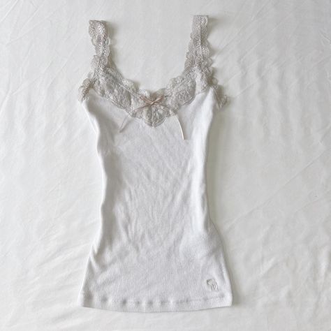 Coquette Abercrombie white and grey lace ribbed tank... - Depop Lacy Tank Tops, Coquette Shopping, Coquette Tank Top, T Shirt Remake, Digital Wardrobe, White Lace Tank Top, Black Wardrobe, Grey Lace, Ribbed Tank Top