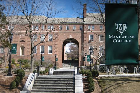 Manhattan College Welcomes Visitors and Students New York College Student Aesthetic, Fordham University Aesthetic, Stanford University Aesthetic Campus, Manhattan College, Beautiful College Campus, Marymount Manhattan College, College Aesthetic, Pre Kindergarten, Custom Carpet