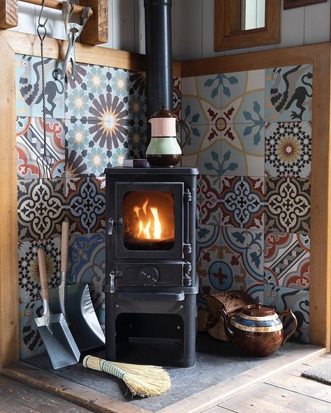 Stove Surround, Corner Wood Stove, Wood Stove Surround, Foyer Room, Stove Decor, Stove Design, Small Wood Burning Stove, Wood Stove Hearth, Wood Burning Stoves Living Room