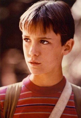 Wil Wheaton as Gordie Lachance in Stand By Me, 1986 Stand By Me Gordie, Gordie Lachance, 80s Actors, Comic Inspiration, Wil Wheaton, Hollywood Scenes, River Phoenix, Ideal Man, Bff Goals