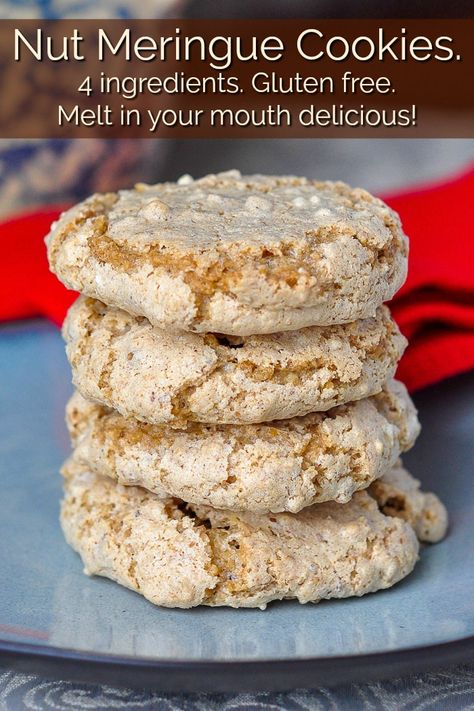 Almond Meringue, Hazelnut Meringue, Meringue Cookie, Meringue Cookie Recipe, Rock Recipes, Cookies Sugar, Meringue Cookies, Gluten Free Sweets, Gluten Free Treats