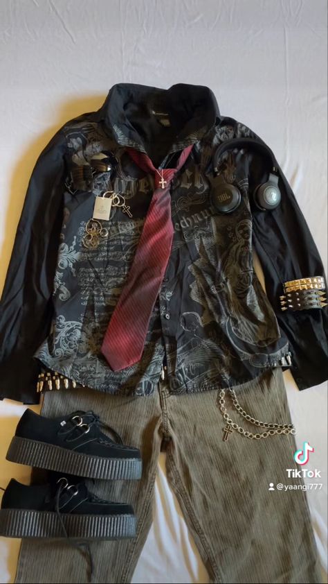 Layered Leather Jacket Outfit, Male Vkei Outfit, Nana Fashion Men, Alt Tie Outfit, Mens Goth Outfits, Nana Outfits Men, Vkei Outfits Masc, Visual Kei Outfits Male, Visual Kei Fashion Men