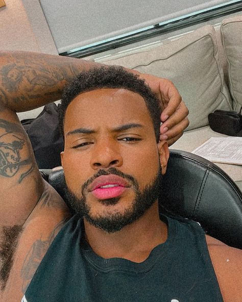 Trevor Jackson Wallpaper, Trevor Jackson Aesthetic, Black Beard Styles, Jackson Instagram, Trevor Jackson, Mixed Guys, Men Skin Care Routine, Grown Ish, Breezy Chris Brown