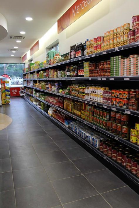 Small Supermarket Design, Small Supermarket Design Ideas, Super Market Design, Small Shop Interior, Groceries Store, Retail Store Layout, Supermarket Design Interior, Store Shelves Design, Grocery Store Design