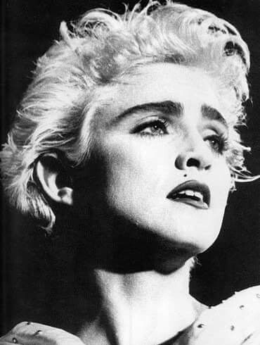 High Contrast Photography, Madonna True Blue, High Contrast Photos, 1980s Aesthetic, Contrast Photography, Madonna 80s, Madonna Photos, Herb Ritts, Celebrity Portraits