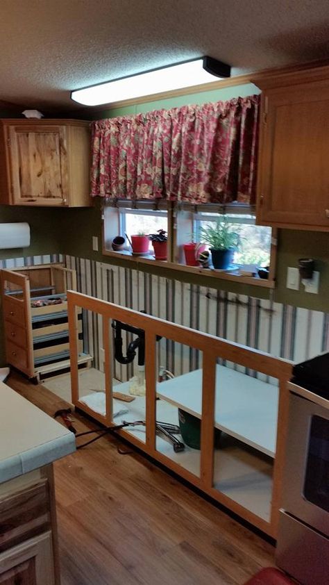 Mobile Home Add On, Small Mobile Home Kitchen Remodel Single Wide, Mobile Home Kitchen Cabinets Makeover, Mobile Home Remodel Doublewide, Single Wide Kitchen Ideas, Old Mobile Home Makeover, Mobile Home Kitchen Ideas, Mobile Home Cabinets, Modern Mobile Home