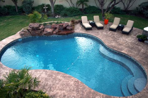 Pool With an Odd Shape Pool Shape Ideas, Inground Pool Designs, Pond Pool, Shape Ideas, Fiberglass Swimming Pools, Pools Backyard Inground, Pool Shapes, Pool Contractors, Pool Water Features