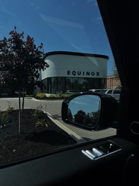 Equinox Aesthetic, Winter Arc Aesthetic Gym, Virgin Active Gym Aesthetic, Equinox Gym Aesthetic, Gym Girl Black Aesthetic, Equinox Fitness, Equinox Gym, Luxury Gym, Dream Gym