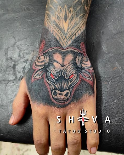 Shiva Tattoo, Bull Tattoos, Photo Art Gallery, Tattoo Designs Men, Tattoo Studio, Hand Tattoos, Photo Art, Tattoo Designs, Art Gallery