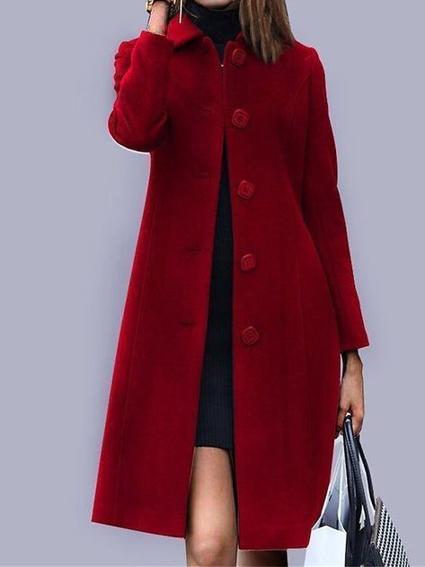 Stylish Coats For Women Winter, Women’s Winter Coat, Coat For Ladies, European Fashion Winter, Winter Long Coat, Lady Jacket, Stylish Lady, Trendy Christmas Outfits, Winter Outfits Aesthetic