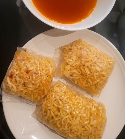 noodles rice paper spring rolls food aesthetic korean food Korean cuisine nongshim spicy food delicious food soup spicy soup dumplings Noodle Rice Paper Rolls, Noodles Rice Paper, Aesthetic Korean Food, Rice Paper Spring Rolls, Soup Spicy, Rolls Food, Food Korean, Paper Spring, Soup Dumplings