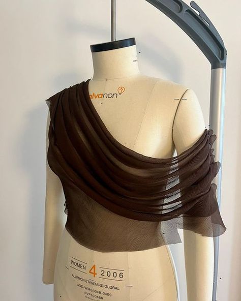 Draping Top, Lil Top, Fashion Silhouette, Fashion Project, Clothing Details, Fashion Sewing Pattern, Fashion Design Clothes, Clothes Collection, Fashion Sewing