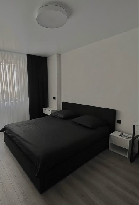 Bedroom minimalism Black And White Aesthetic Bedroom Ideas Minimalist, Bedroom Ideas For Men Small Room, Black And White Room Aesthetic Bedroom, All Black Bed, Mens Small Bedroom, Minimalist Bedroom Dark, Black Minimalist Bedroom, Black And White Apartment Aesthetic, Black And White Room Aesthetic