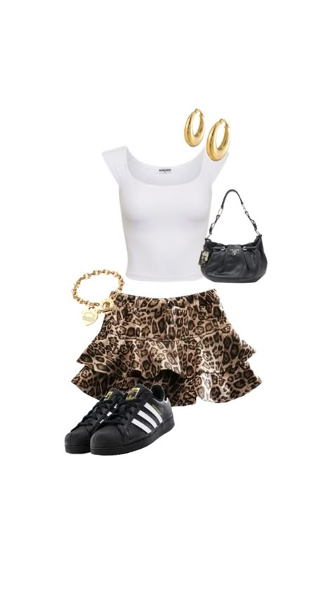 Goldhinge Skirt Outfit Ideas, Cheetah Outfit Ideas, Wireless Outfits, Cheetah Print Skirt Outfit, Cheetah Skirt Outfit, Black Adidas Outfit, Cheetah Print Outfit, Cheetah Outfit, Katy Perry Outfits