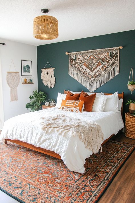 How to Get the Perfect Dark Boho Bedroom – Everyday Inspo Native Bedroom Decor, Small Boho Room Ideas Bedrooms, Bold Boho Bedroom, Small Boho Room, Bohemian Bedroom Colors, Western Boho Bedroom, Dark Boho Bedroom, Boho Bedroom Diy, Dark Boho