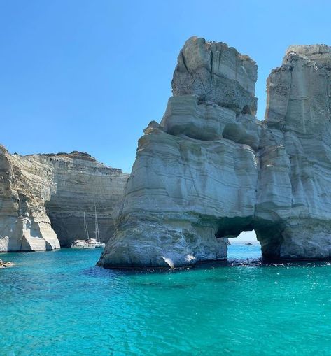 Just Wing It • Court • Travel Blogger on Instagram: "Kleftiko ~ found on the SW side of Milos, Greece, Kleftiko is historically known for being a place the pirates would hide out and can only be accessed by boat. It is an enclosed area of large white cliffs and water sea caves and is a must see when visiting Milos https://justwing.it/greece/milos/ #wannabewanderlust #justwingit #kleftiko #kleftikomilos #kleftikobeach #kleftikocaves #greece #greekislands #travellingthroughtheworld #travelblogg Greece Milos, Milos Greece, White Cliffs, Wing It, Water Sea, The Pirates, Greek Islands, Large White, Travel Blogger