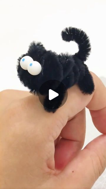 Fuzzay on Instagram: "🐾 Create your own mini black cat in just 1 minute! Perfect for kids and beginners. Follow us for more fun and easy pipe cleaner crafts❣️  #Fuzzay #DIYCrafts #craftingwithkids #BeginnerCrafts #PipeCleanerArt #EasyCrafts #BlackCat #CraftTutorial #CreativeKids #creative #stressfree #happy #HandmadeWithLove #handmade #pipecleaners #diy #businessopportunity #business #innovation #hobby #design #relaxing #afterwork #stressrelief #homecrafts #kidscrafts #FamilyFun #parenting #education #etsy" Pipe Cleaner Halloween Crafts For Kids, Pipe Cleaner Crafts For Kids Halloween, Halloween Pipe Cleaner Crafts For Kids, Spider Pipe Cleaner Craft, Halloween Crafts With Pipe Cleaners, Pipe Cleaner Spiders For Kids, Pipe Cleaner Cat Tutorial, Pipe Cleaner Art For Kids, Pipe Cleaner Crafts Animals