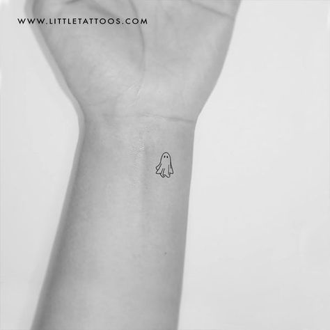 Tiny Tattoos Ghost, Tiny Ghost Tattoo Matching, Tiny Ghost Tattoo Simple, Minimalistic Ghost Tattoo, Behind The Ear Ghost Tattoo, Matching Ghosts Tattoos, Ghost Tattoo Placement Ideas, Small Ghost Tattoo Placement, Small Ghost Tattoo Finger