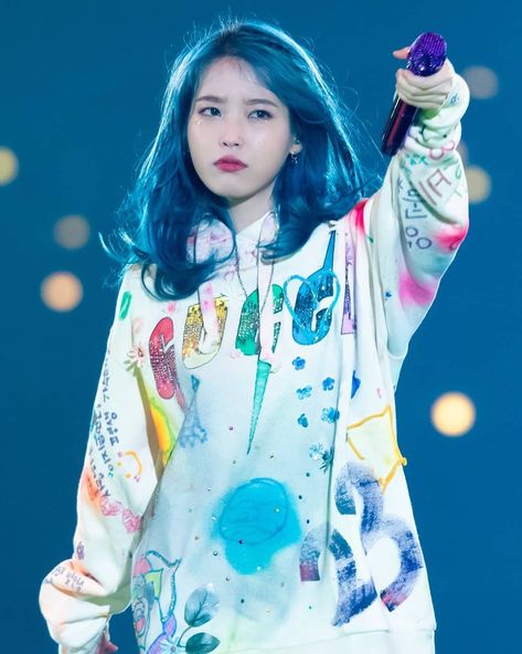 Iu Hair, Love Poem, Iu Fashion, Korean Star, Korean Actresses, Korean Celebrities, 인물 사진, Korean Idol