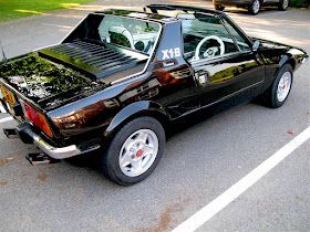 Club In Paris, Fiat X19, Tinted Glass, Cars Vintage, Uk Photos, Italian Cars, Concept Car, Rear Wheel Drive, Classic Cars Vintage