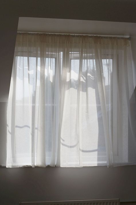 Muslin Curtains Diy, Muslin Curtains, Rooms Inspiration, Light Shadow, Curtain Ideas, Diy Curtains, Curtains Bedroom, How To Make Light, Patio Doors