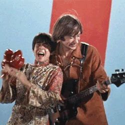 The Monkees GIF, Davy Jones and Peter Tork #themonkees #gif #DavyJones #PeterTork #RainbowRoom #gif Davy Jones Monkees, Mike Nesmith, Michael Nesmith, Peter Tork, Homecoming Queen, Davy Jones, The Monkees, Too Busy, Crazy People