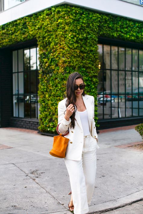 Pantsuit Outfit, Spring Office Outfits, White Blazer Outfits, Modern Workwear, Blazer Outfits For Women, Quoi Porter, Best Office, Outfits To Wear, Summer Work Outfits