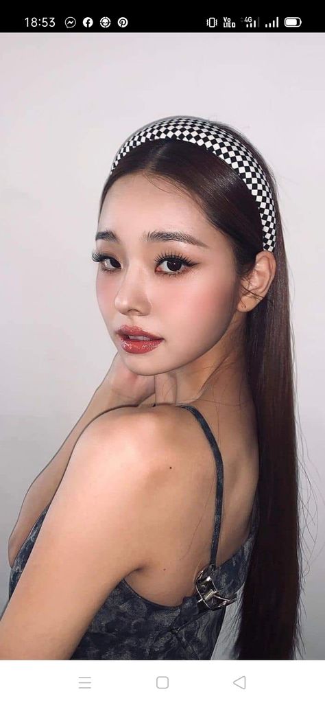 Single Inferno, Dear Zia, Song Jia, Dior Lipstick, Asian Eye Makeup, How To Pose, Red Aesthetic, Cute Poses, Teenage Fashion Outfits