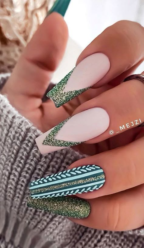 Glitter Fall Nails, Sweater Nails, Green Chevron, Nails 2020, Fall Nail, Coffin Nails Designs, Trendy Fall, Fall Nail Designs, Fall Nails