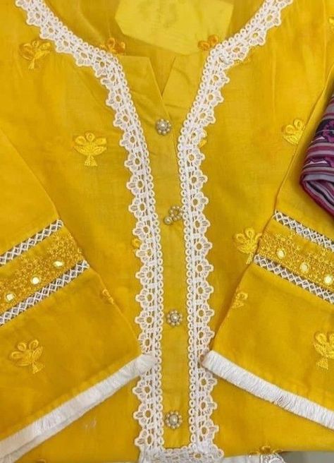 Kurti Neck Lace Design, Laces Neck Designs For Suits, Neck Designs For Kurta, Neck Designs For Kurtis With Lace, Crochet Cable Knit, Suit Neck Designs, Womens Pants Design, Lace Dress Design, Neck Designs For Suits