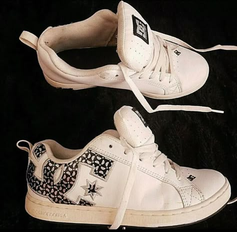 Dc Shoes Aesthetic, 2000s Shoes, Mcbling Fashion, Trashy Outfits, Shoe Wishlist, Thrift Inspo, Y2k Mcbling, Aesthetic Shoes, Thrift Fashion