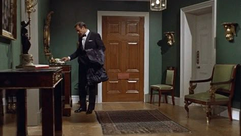 Ready to add some 007 style to your living space? Part II of our Affordable James Bond Apartment series shows you how! James Bond House, Green Study, Queen Anne Furniture, Sean Connery James Bond, Bond Style, James Bond Style, Masculine Interior, James Bond Movies, Ian Fleming