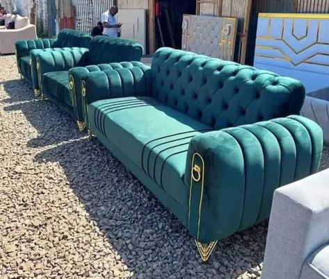 3 In 1 Sofa Chair, Luxury Living Room Sofa Design, Set Of Chairs For Living Room, 3+2 Sofa Set Designs, Trending Sofa Designs, Modern Sofa Designs Luxury Couch, Small Sofa Living Room, Sofas Ideas Living Room, Latest Sofa Set Designs