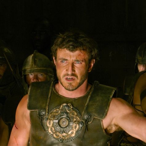 Movie Buff Aesthetic, Paul Mescal Aftersun, Gladiator Paul Mescal, Paul Mescal Aesthetic, Paul Mescal Side Profile, Gladiator 2 Paul Mescal, Paul Mescal Wallpaper, Gladiator 2 Pedro Pascal, Paul Mescal Photoshoot